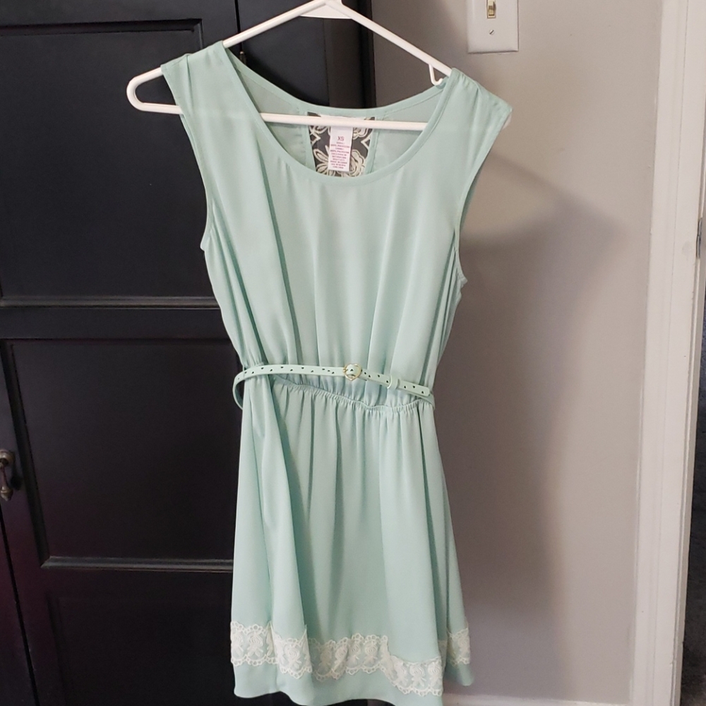 Beautiful dress great condition
